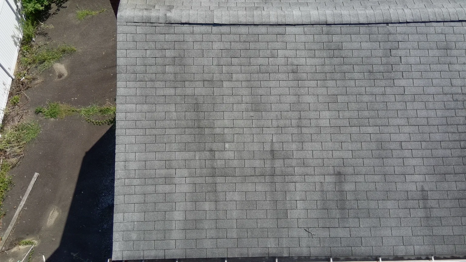 West Babylon Ny Aging Shingles in West Babylon, NY